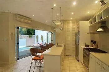 Seascape Holidays - Tropic Sands Port Douglas Aparthotel
